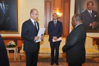 Gabon : Missions à  létranger : L'État va tout revoir ...